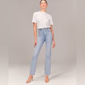 Abercrombie & Fitch Curve Love Ultra High Rise Ankle Straight Jean